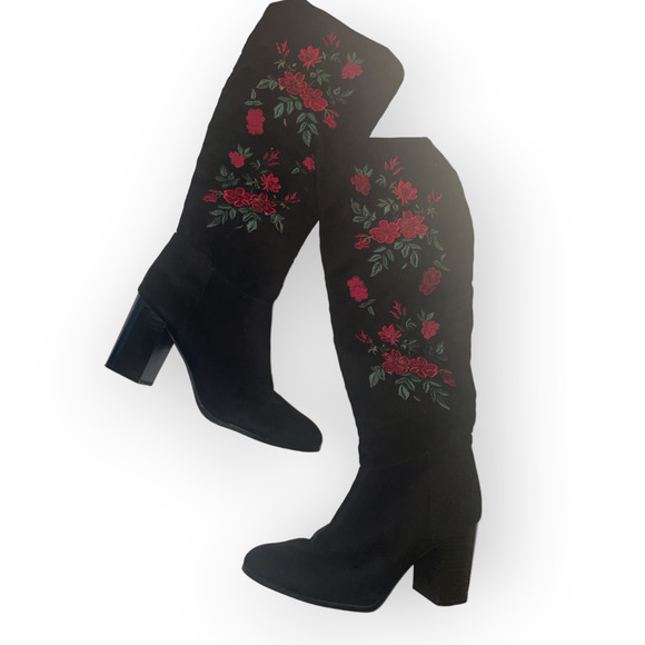 libby. edelman Shoes - Libby Edelman Black Suede Velvet Embroidered Floral Knee High Boots 10 org $158